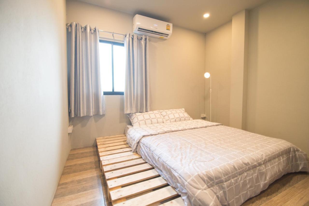 Tha Hostel Chiang Mai Luaran gambar